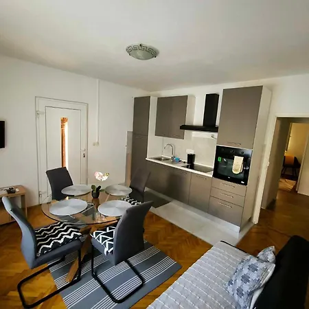 Cactus House Gaspar * זאדאר